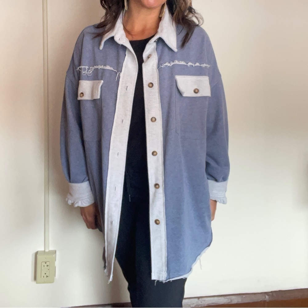 Pol Boutique Oversized French Terry
Long Sleeve Button Down Shacket Raw
Seams M - Picture 4 of 8